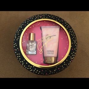 Victoria’s Secret Gorgeous Gift Set